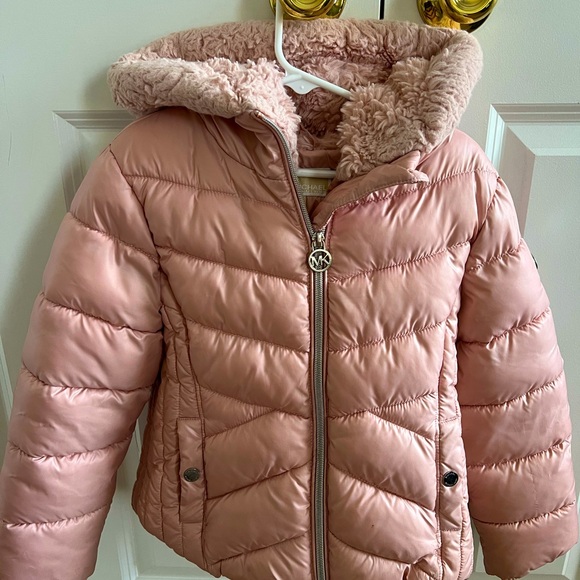 Michael Kors Girls Puffer Hooded Jacket - Picture 1 of 4